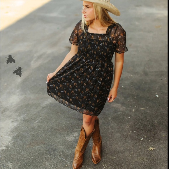 Frilly Frilly Western Black Dress - Picture 3 of 5